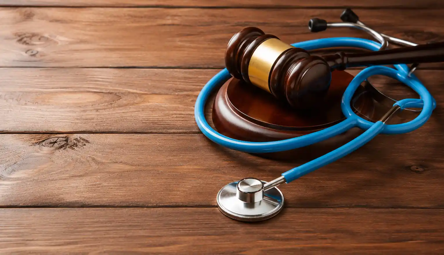 Thumbnail-For-Abogado de Negligencia Médica_ Estándar de Cuidado, Causalidad, Expertos y Plazos Aplicables-By-Acuña Law Firm